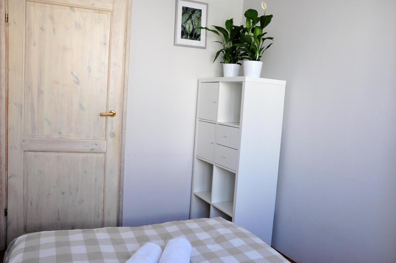 Prudentia Apartments Wegierska Varşovia Exterior foto