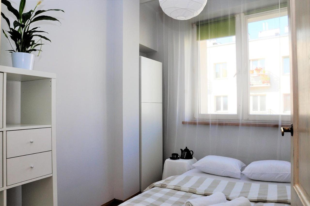 Prudentia Apartments Wegierska Varşovia Exterior foto