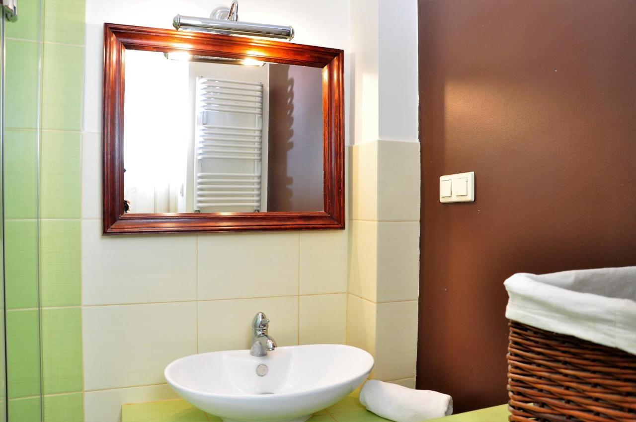 Prudentia Apartments Wegierska Varşovia Exterior foto